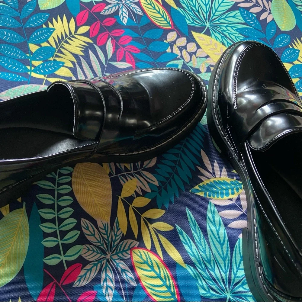 NWOT JF Women Sz-8 Faux Patient Leather Penny Loafers,Chunky 3/4” Platform Shoe👞 - Picture 8 of 16